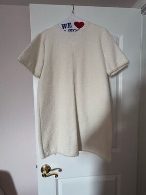 Zara Cream Textured Short-Sleeve Shift Dress